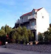 Laguna Hotel 3*